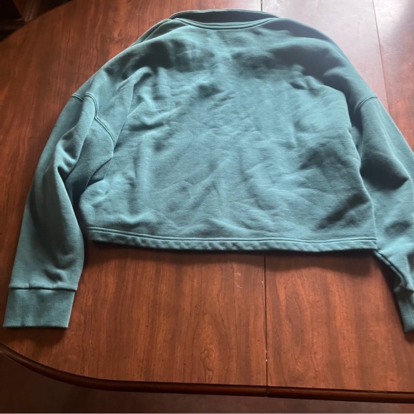 Under Armour Forest Green M/L Loose Crop Casual Spring Fall 1/4 Zip Sweatshirt - Picture 6 of 11